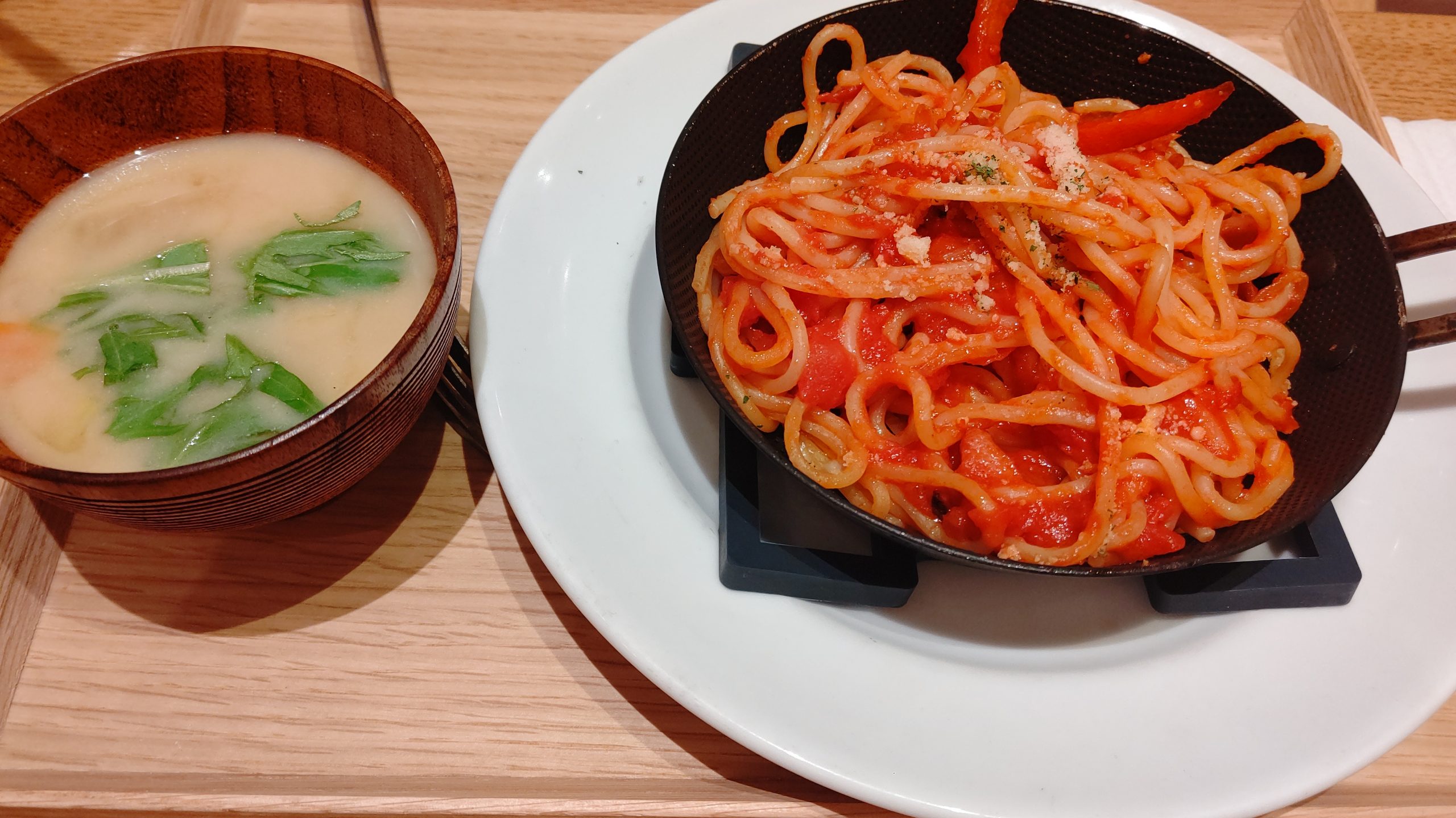 「めん、色いろ。いつでも、おやつ。」に行ってきました☆DDホールディングス優待利用です♪